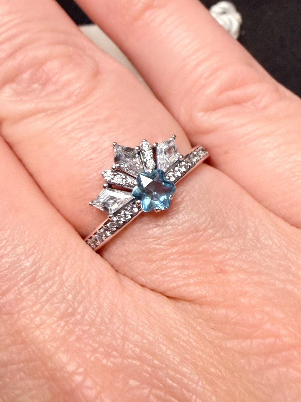 Pandora Disney Frozen Queen Elsa Tiara Ring